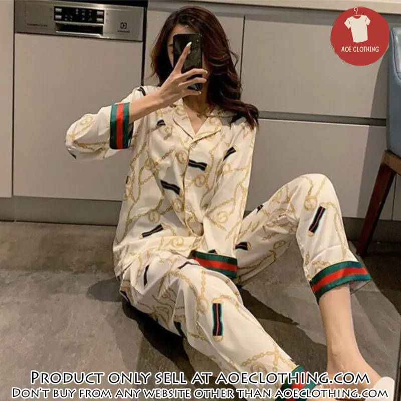 Trending luxury fashion gucci satin pajama set pjs1047 aoe2600786